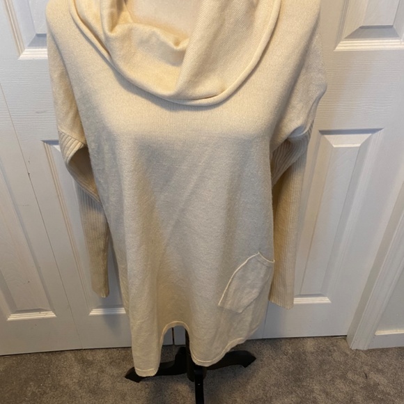 Design History size L oversized sweater - Picture 8 of 9